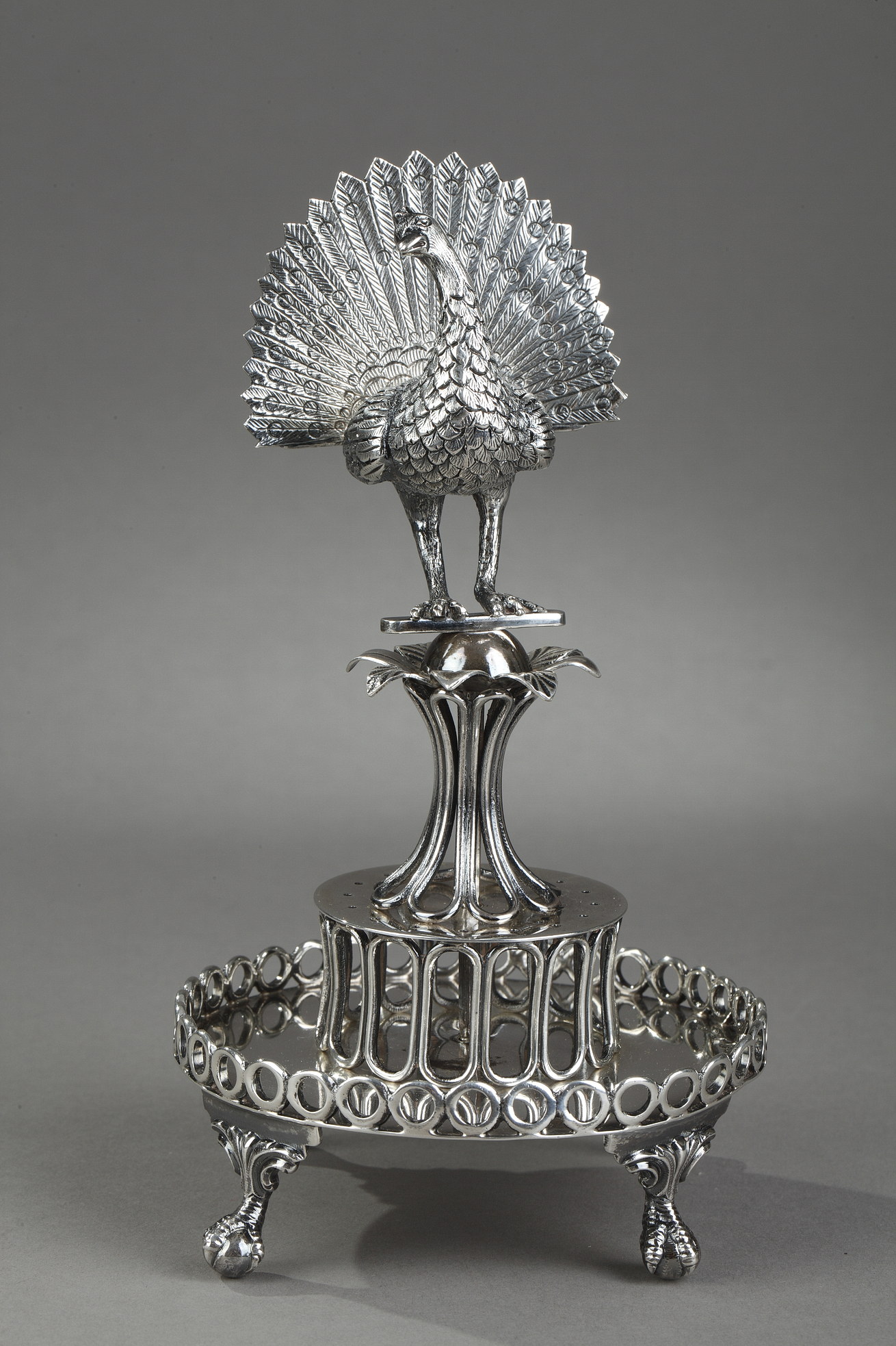 Silver Toothpick holder.